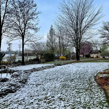 Diva Kacica Restaurant & Pansion בית הארחה 3*