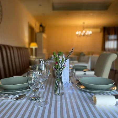 Gæstehus Diva Kacica Restaurant & Pansion