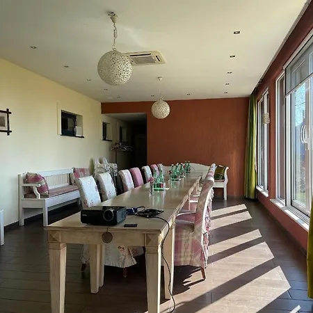 Penzión pre hostí Diva Kacica Restaurant & Pansion