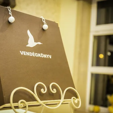 Divá Kačica Restaurant&pansion Affittacamere 3*